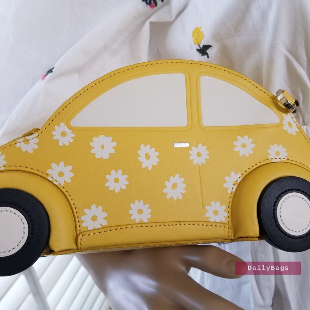 BEAUTIFUL BAG KATE SPADE BEEP BEEP BEETLE FLORAL WHITE YELLOW CAR CROSSBODY - Picture 6 of 12